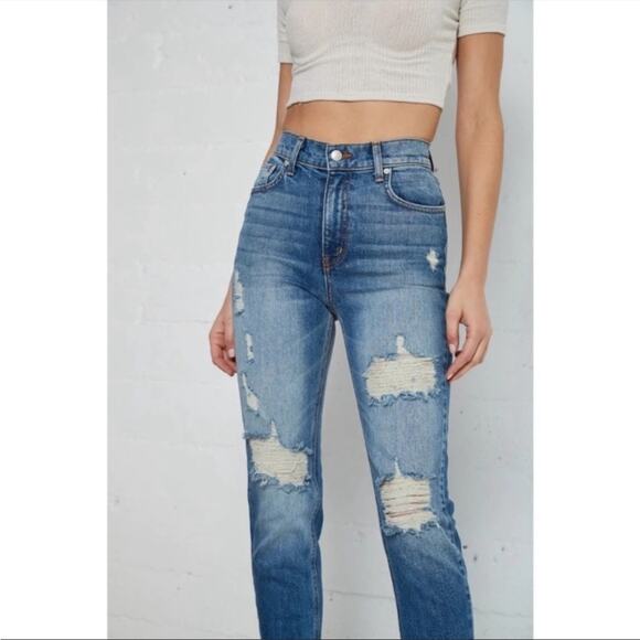 Revice Uptown Distressed Jeans Size 25 - Picture 2 of 10